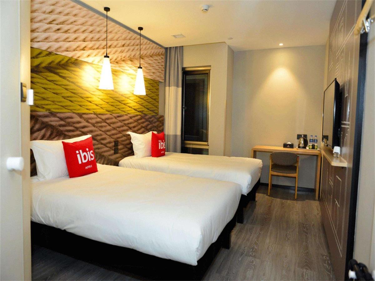 Ibis Beijing Guanzhuang Changying Middle Road Hotel Bagian luar foto